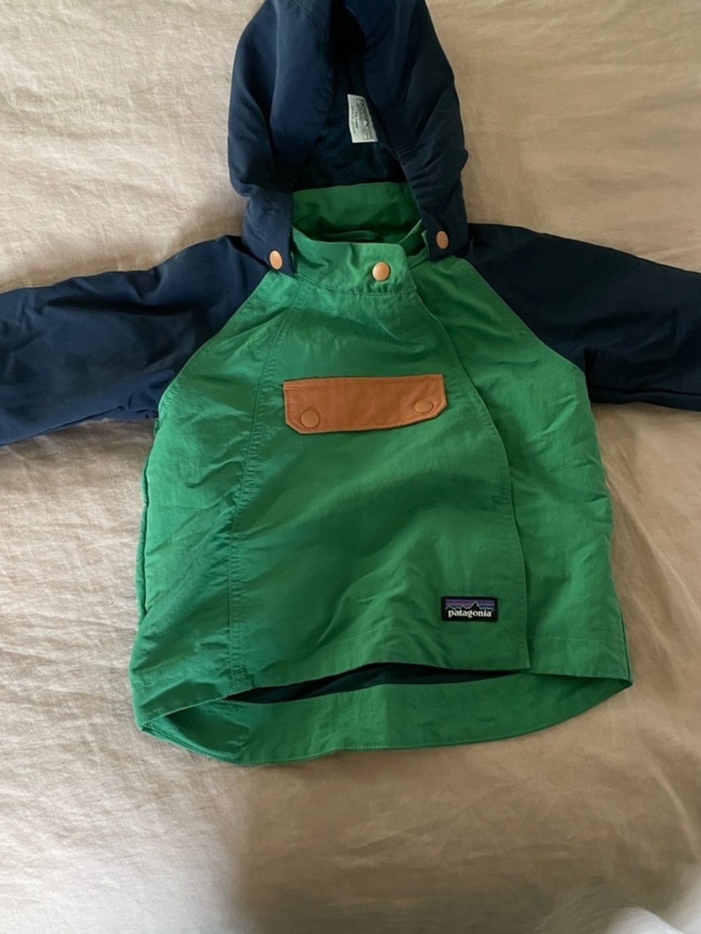 Patagonia Kids Green and Navy Hooded Shell Jacket